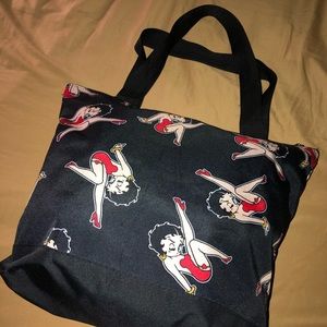 Betty Boop tote bag! 🖤🍒
